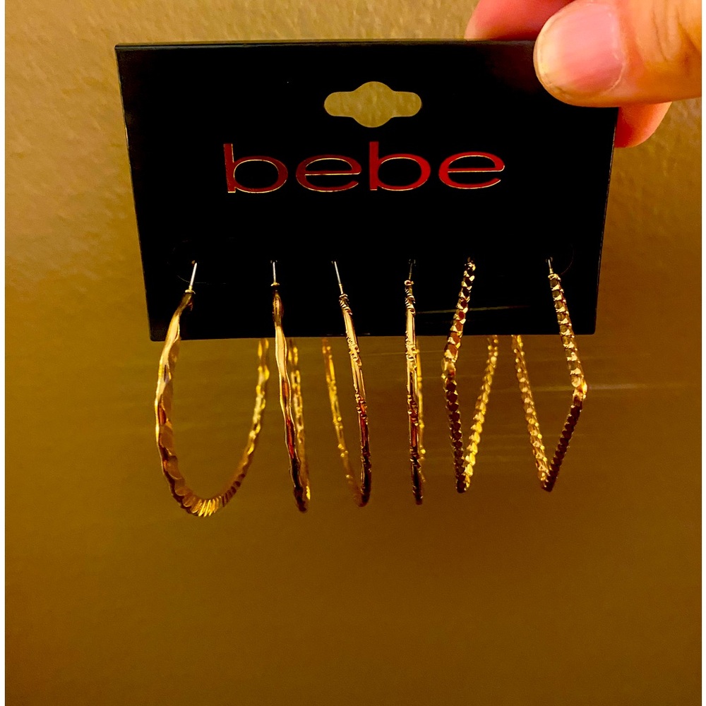 NEW Bebe hoop earrings set
